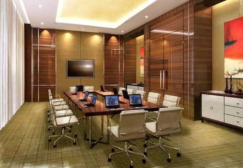 Courtyard By Marriott Kochi Airport Hotel Nedumbassery