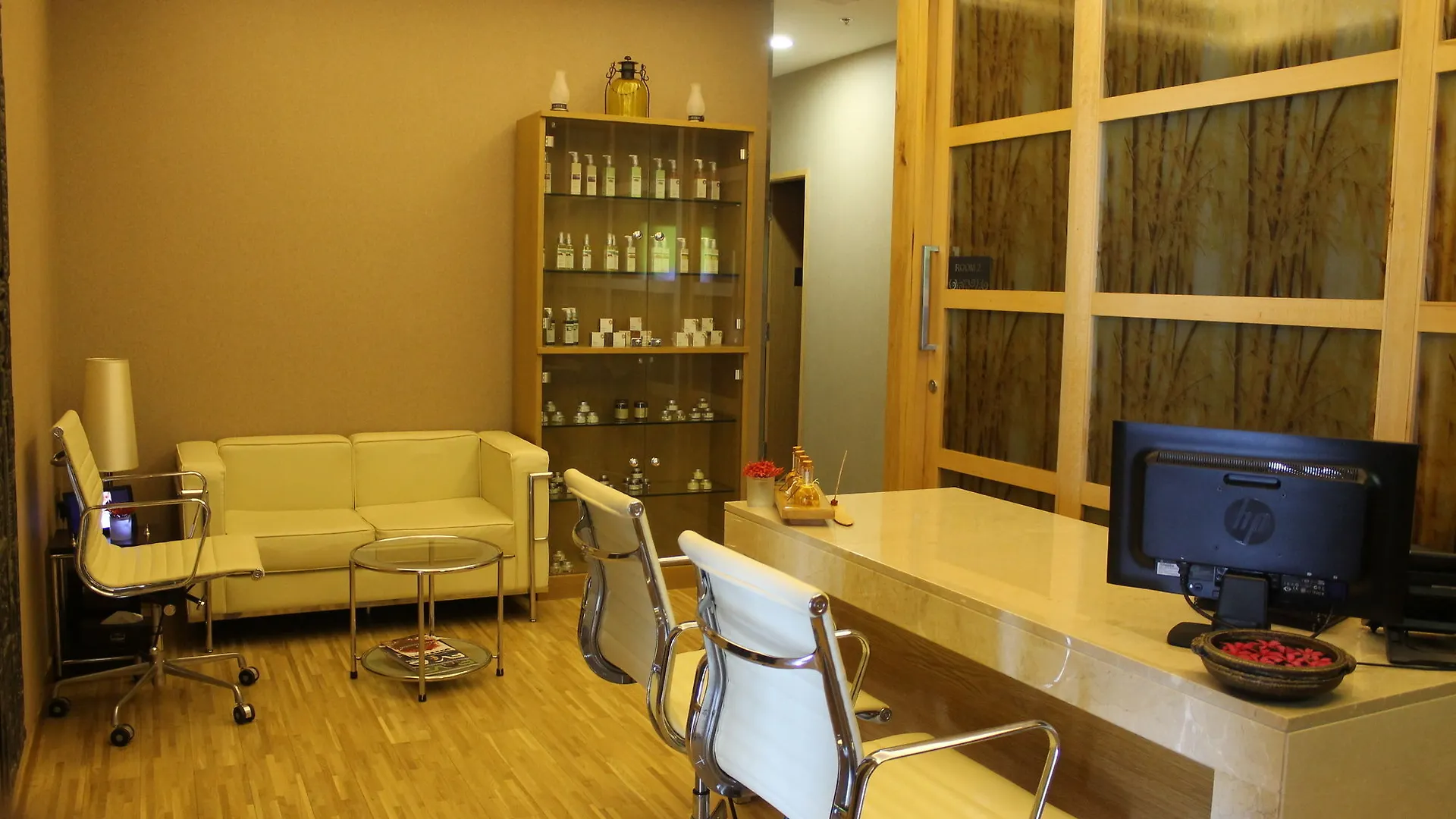 Hotel Courtyard By Marriott Kochi Airport à Nedumbassery 5*,  Inde